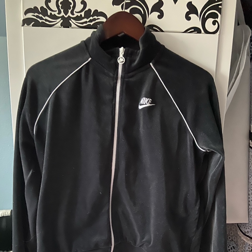 Nike velour sweatsuits size M